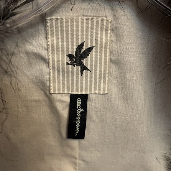 One Teaspoon Gray Vest With Fur Trim beautiful - Picture 6 of 8